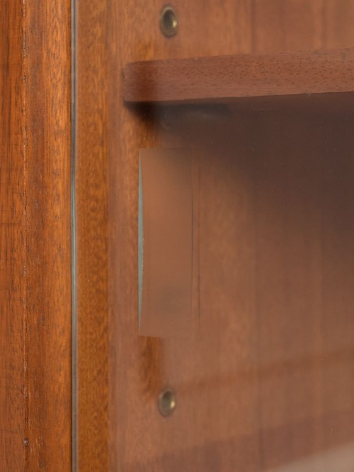 ガラス扉の取っ手