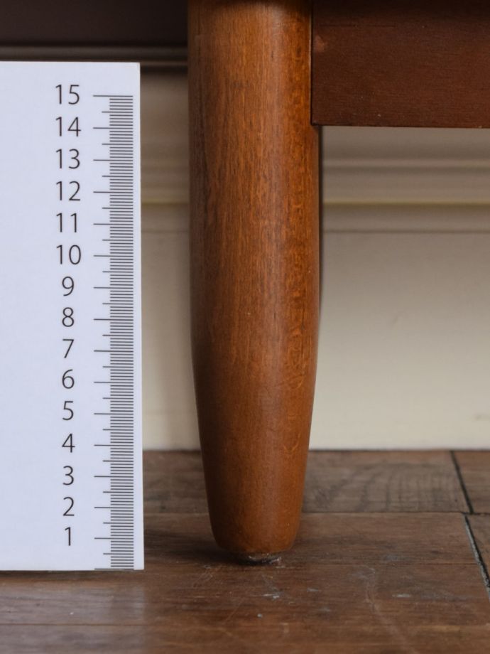 ビンテージ家具の脚