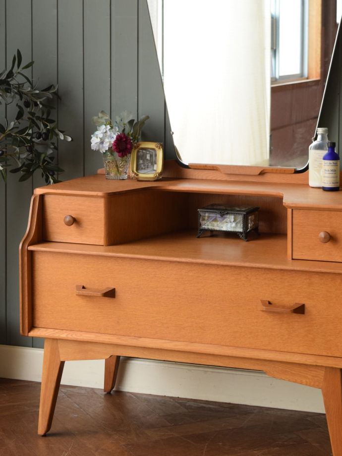 イギリスから届いたG-planの家具、ブランドン（Blandon）のおしゃれな