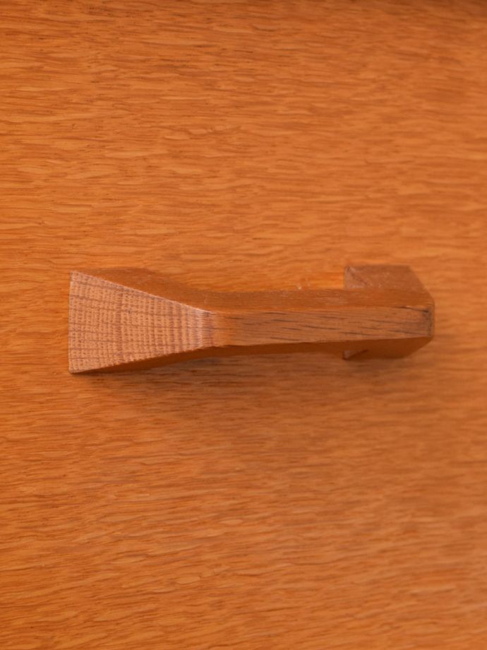 G-PLANドレッサーの取っ手