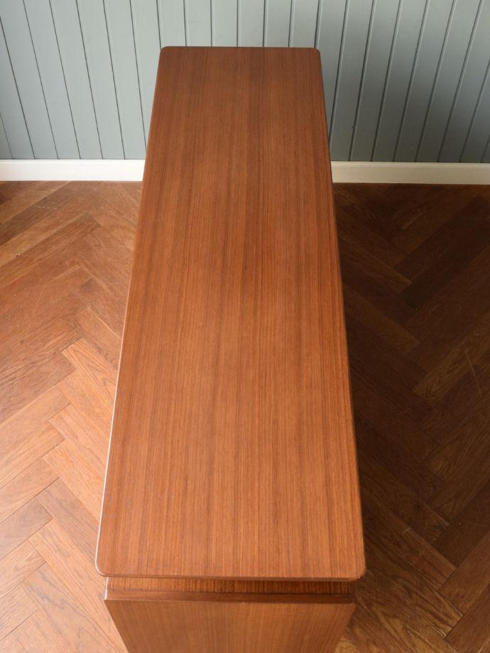 G-planのビンテージ家具の天板