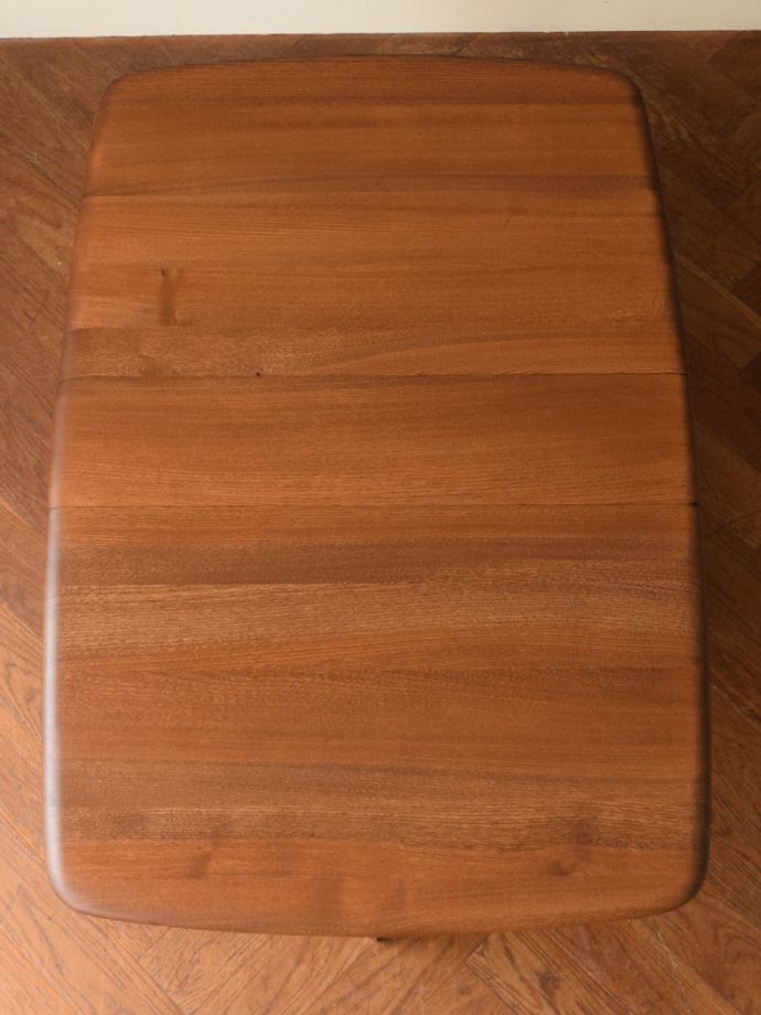 アーコールテーブルの天板