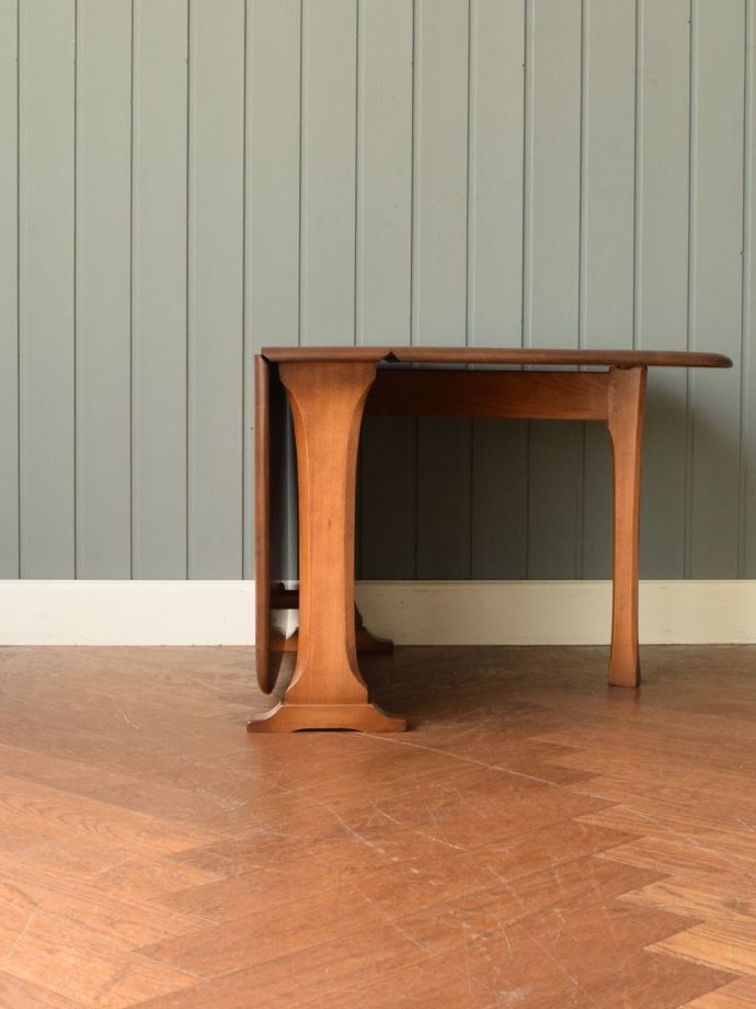 伸長式テーブルの天板