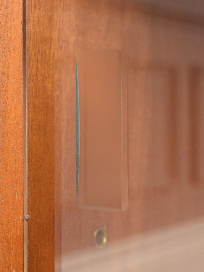 ガラス扉の取っ手