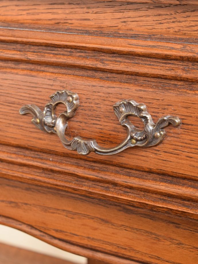 アンティーク家具の取っ手