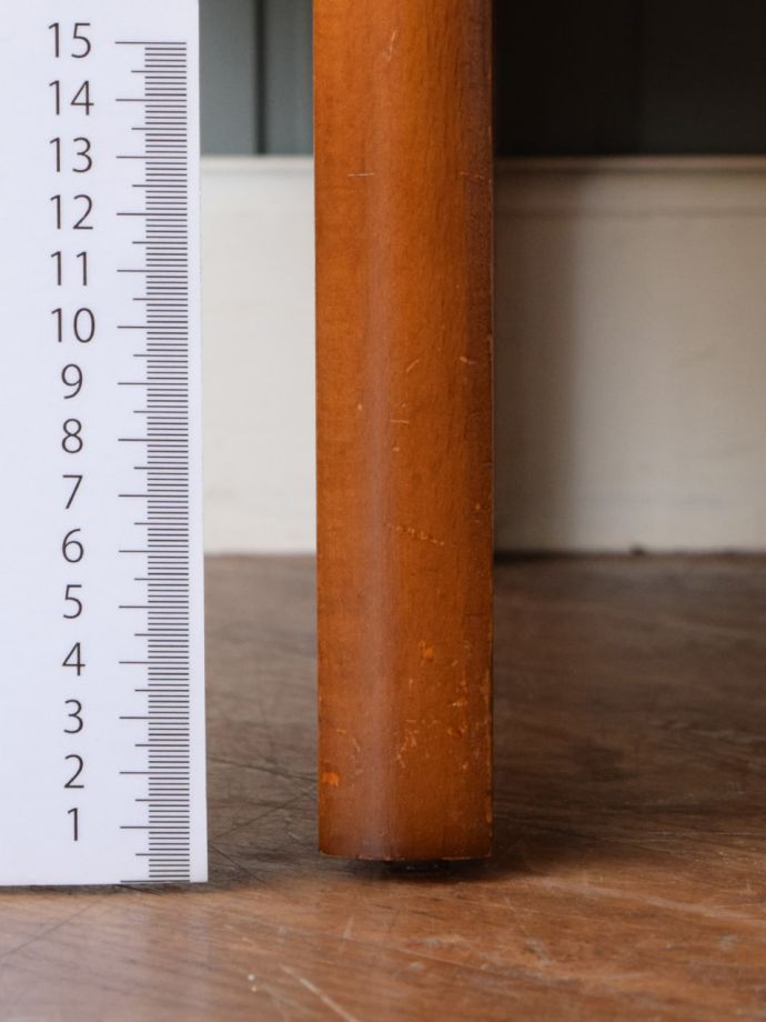 ビンテージチェストの脚