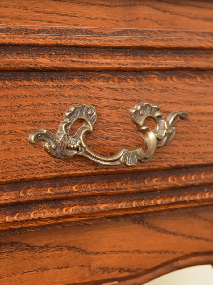 アンティーク家具の取っ手