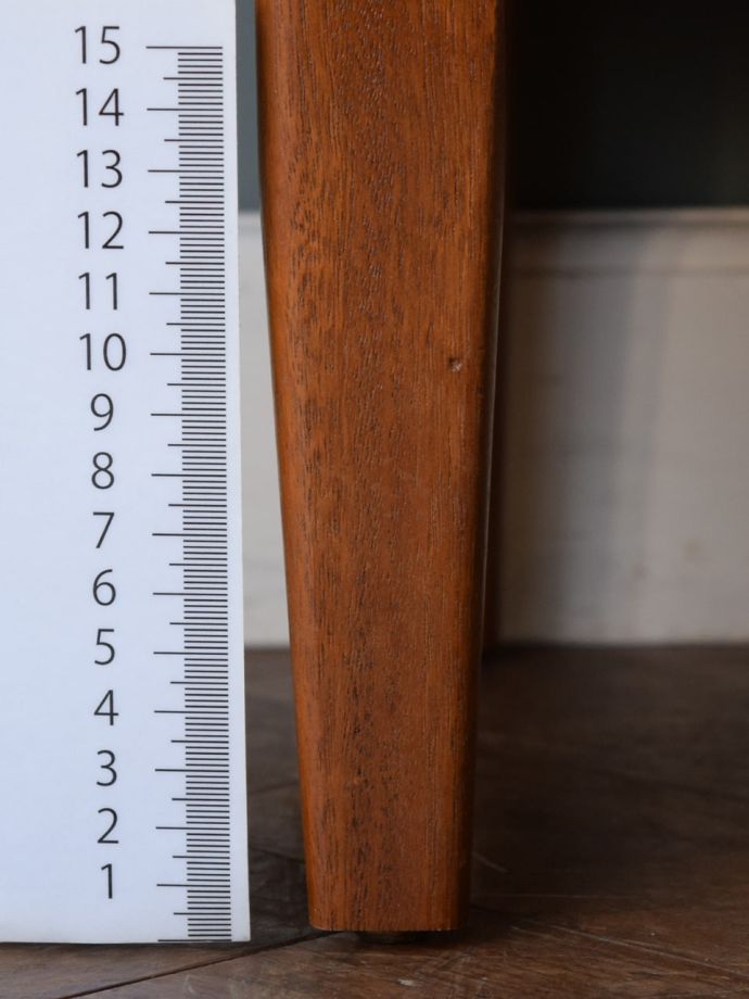 ビンテージ家具の脚