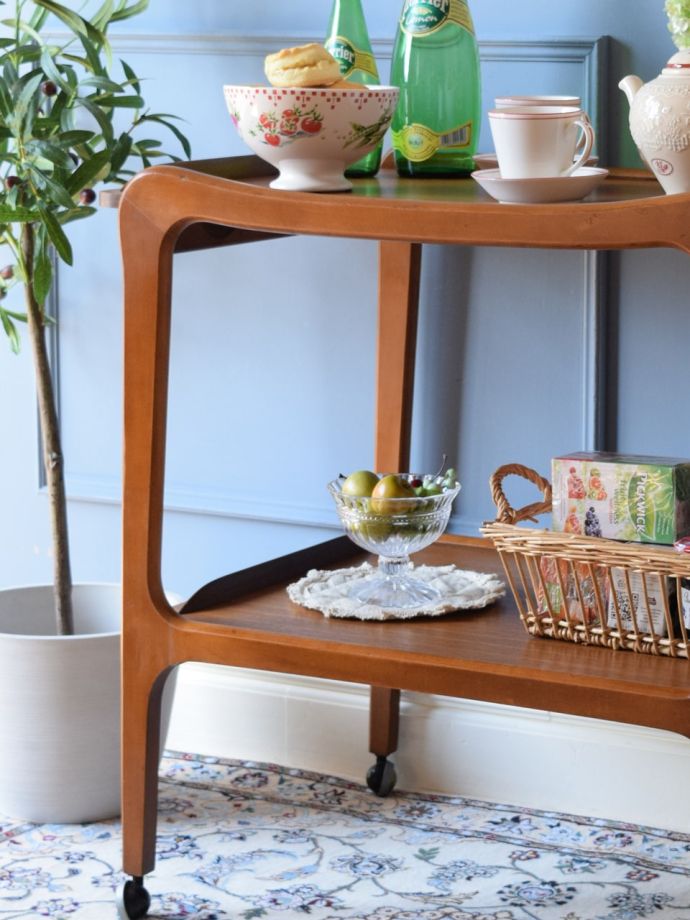 おしゃれなビンテージワゴン