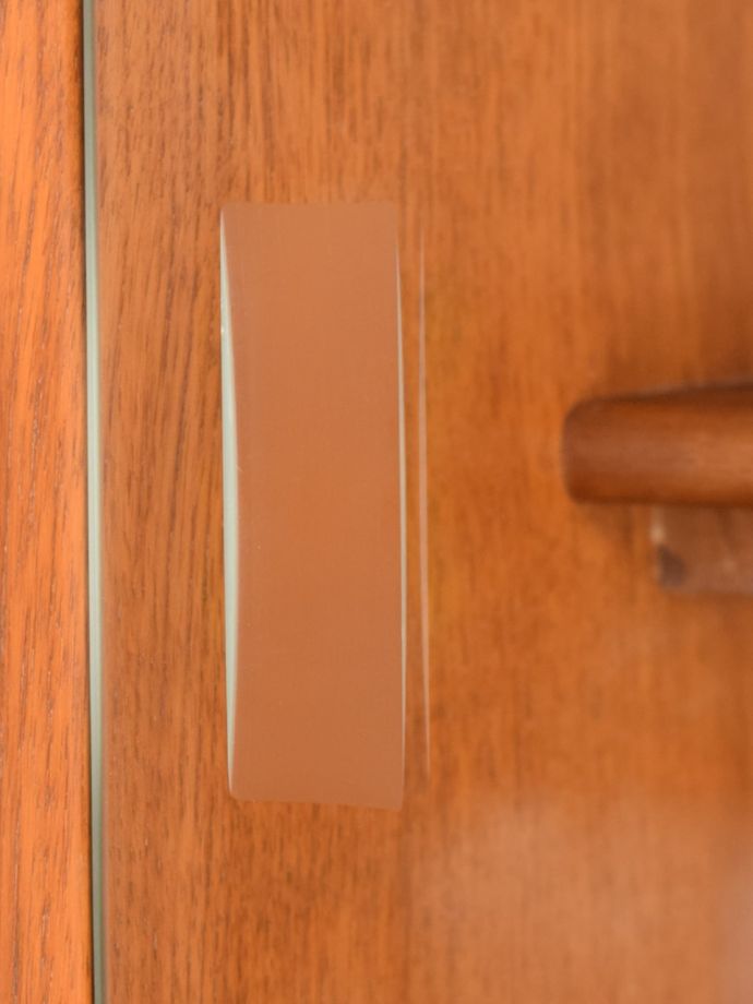 ガラス扉の取っ手