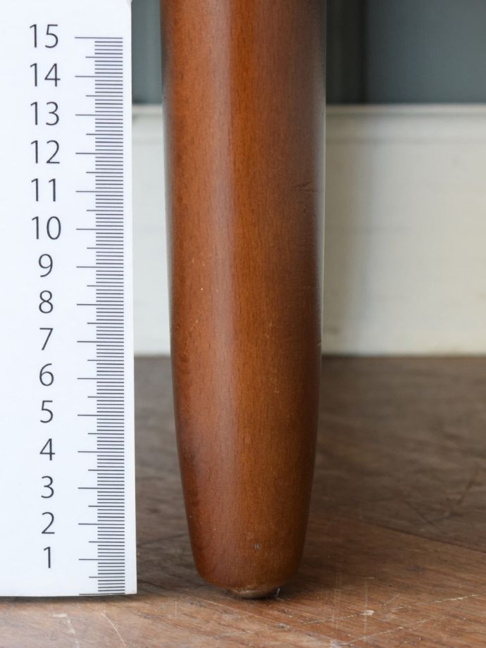 ビンテージ家具の脚