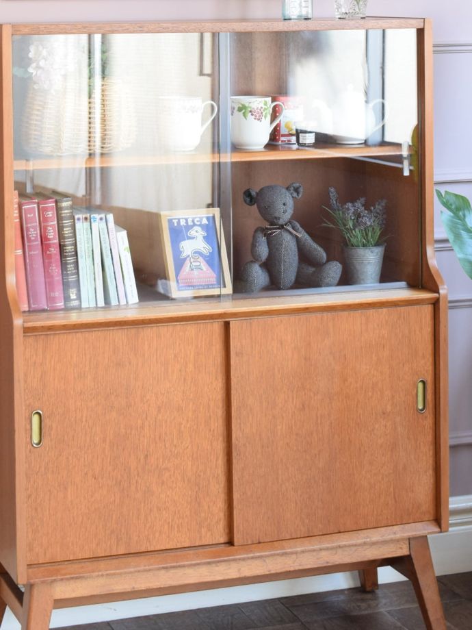 ビンテージキャビネットの扉