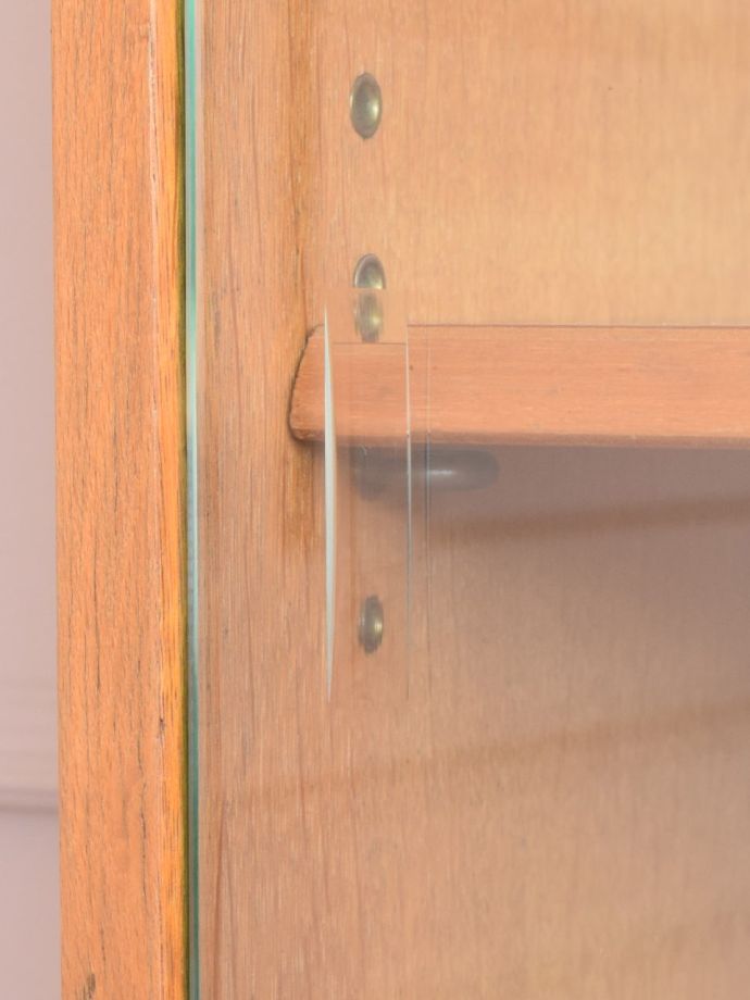 ガラス扉の取っ手