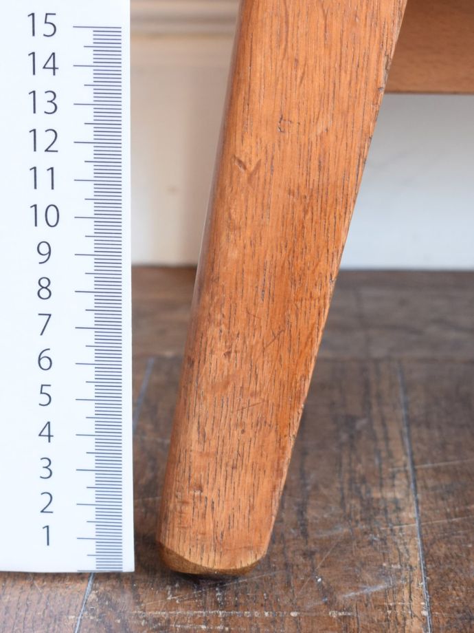 ビンテージ家具の脚