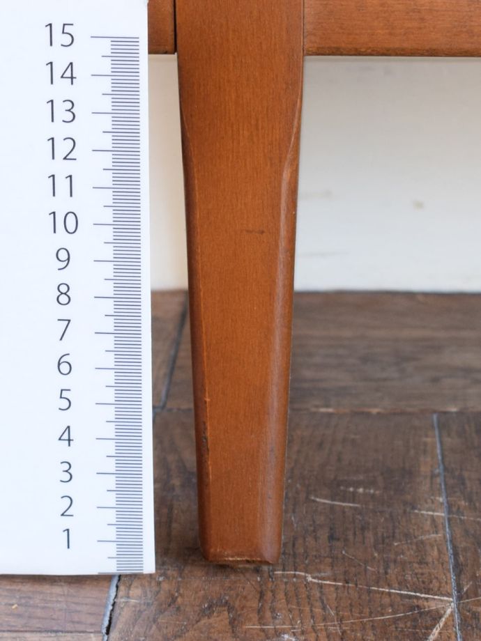 ビンテージ家具の脚