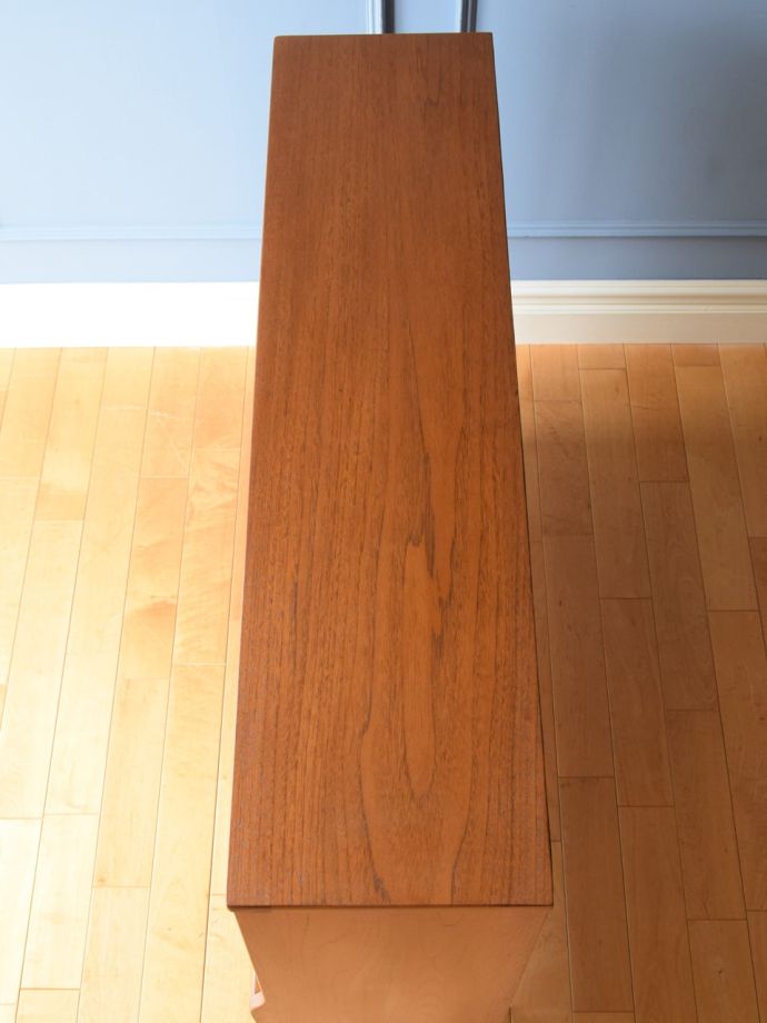 北欧キャビネットの天板