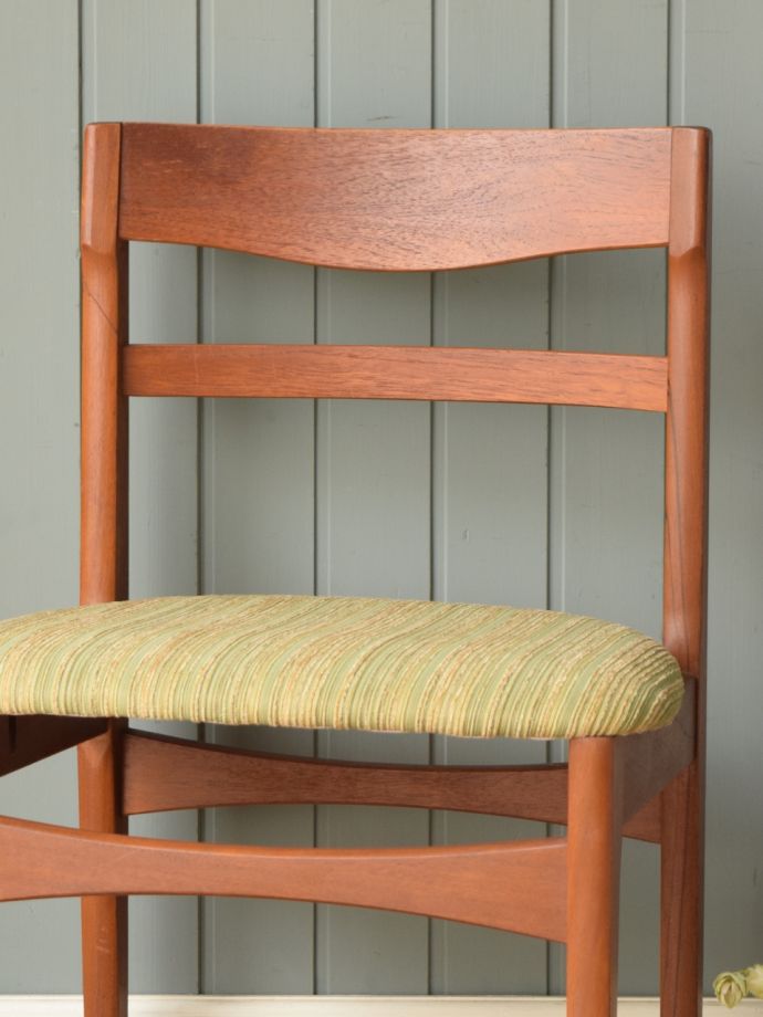 ビンテージの椅子