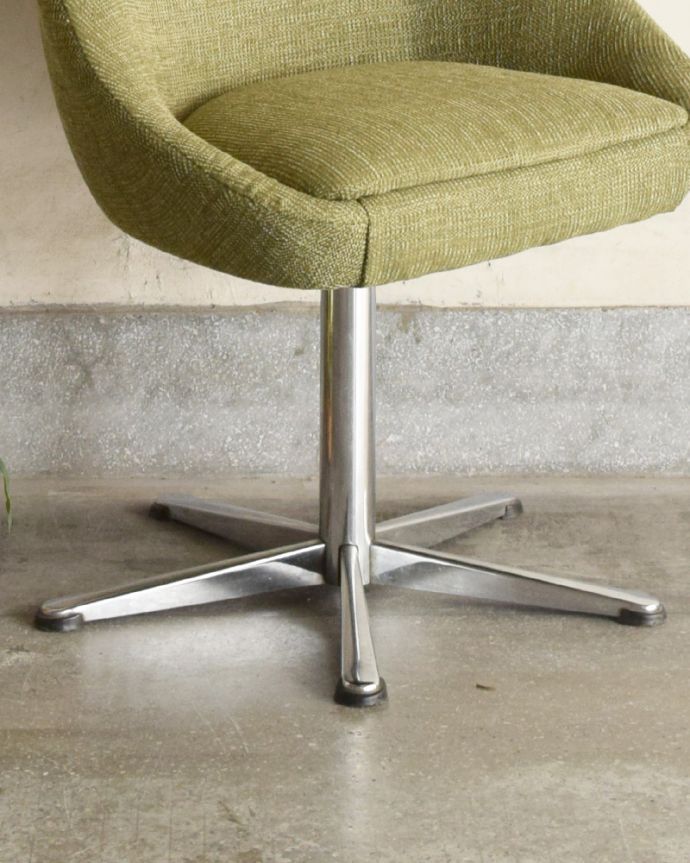 ビンテージチェアの脚