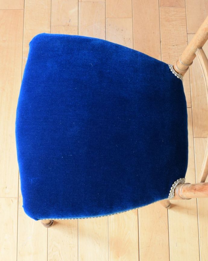 ナポレオンチェアの座面