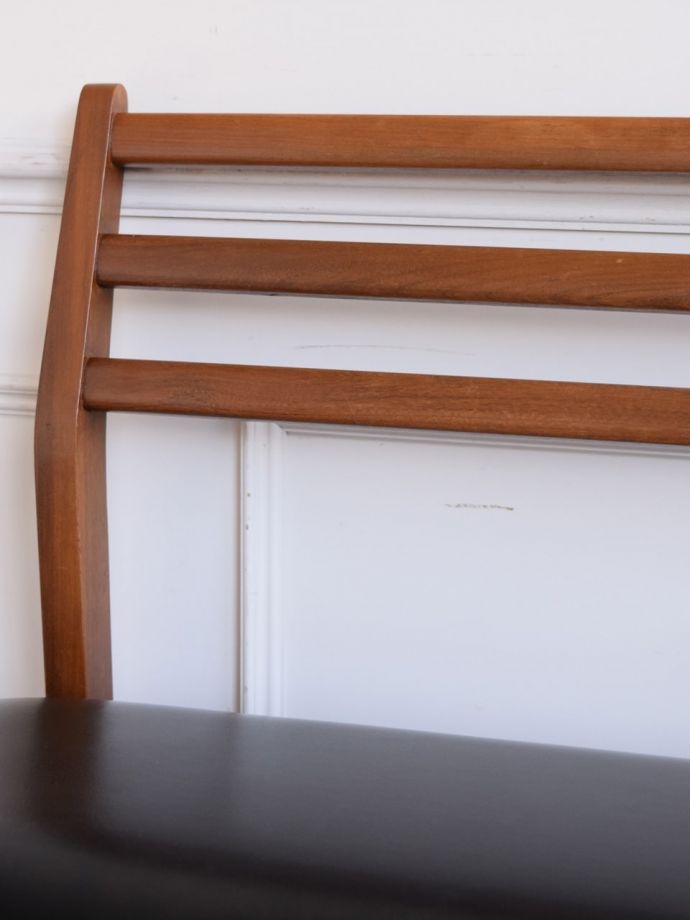 おしゃれなビンテージベンチ