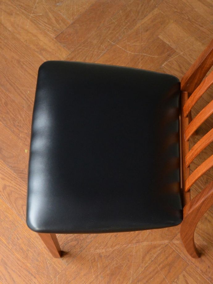 ビンテージチェアの座面