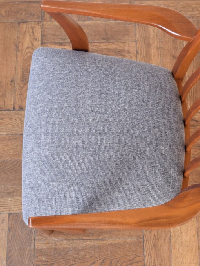 ビンテージチェアの座面