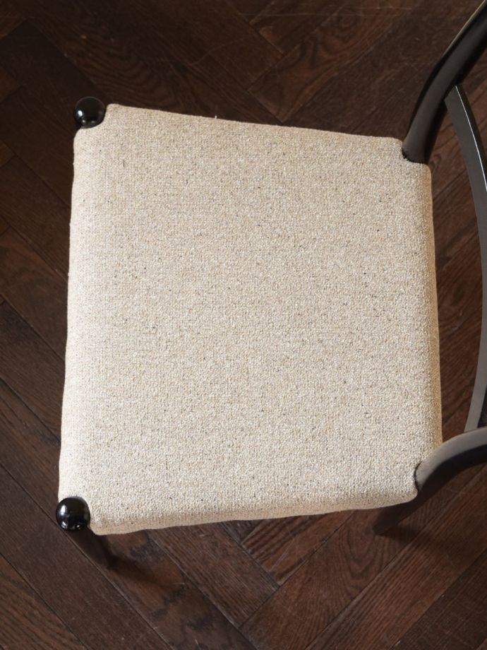 ビンテージチェアの座面