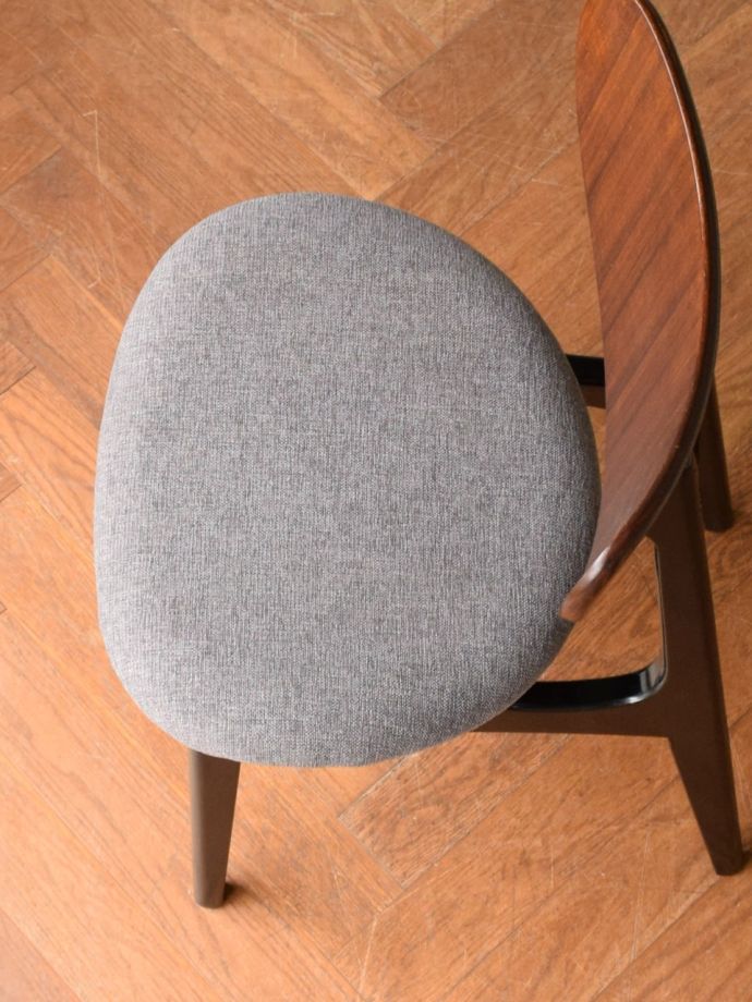 ビンテージチェアの座面