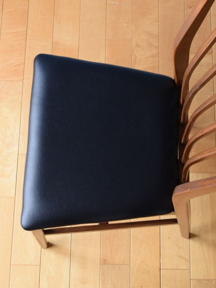 ビンテージチェアの座面