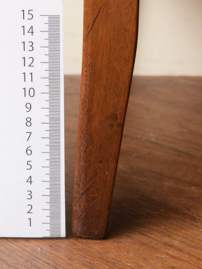 アンティーク家具の脚