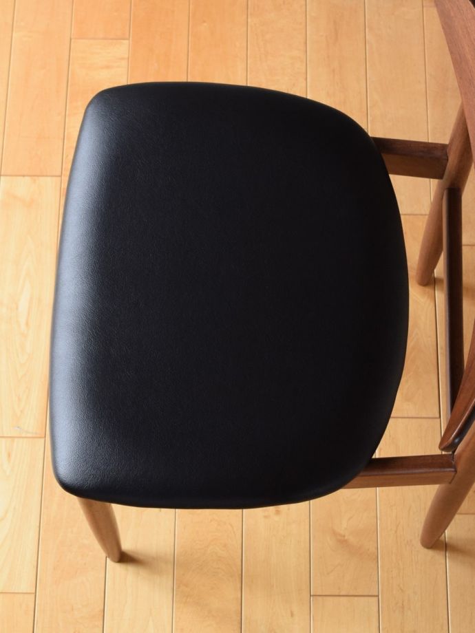 ビンテージチェアの座面