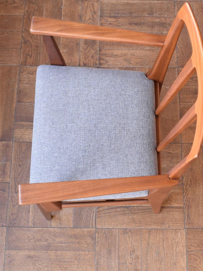 ビンテージチェアの座面