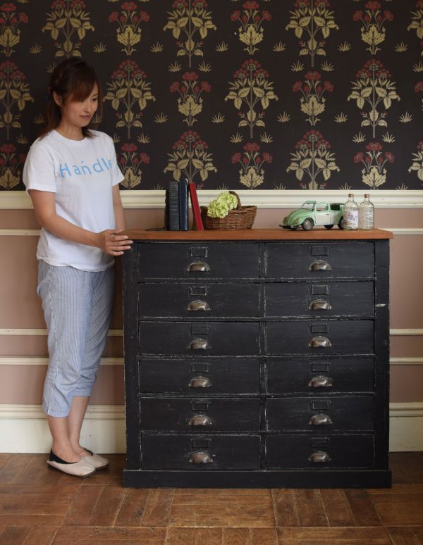 イギリス アンティーク 家具 チェスト 洋服タンス ドロワーズ 収納 6794d イギリス アンティーク 家具 チェスト 洋服タンス ドロワーズ 収納