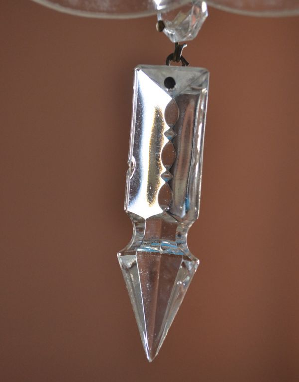 フランスで見つけたアンティークプチ シャンデリア （コード・丸球