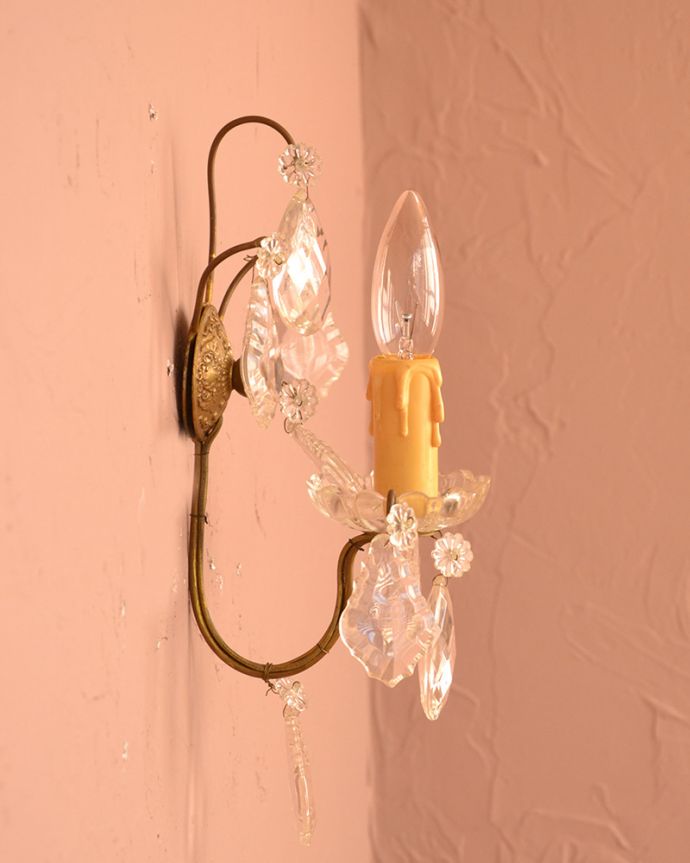 壁付けブラケット　照明・ライティング　フランスアンティークの壁付けシャンデリア（Ｅ17シャンデリア球付）。。(x-667-z)