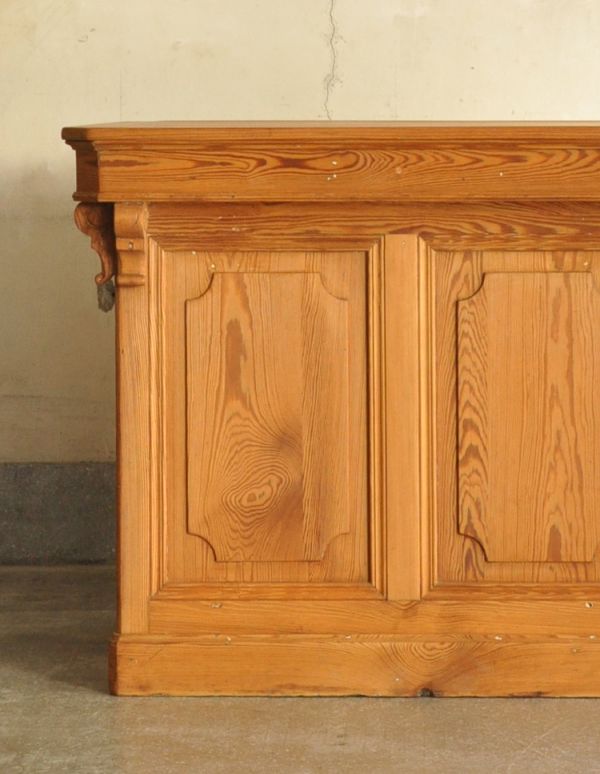 アンティークのキャビネット アンティーク家具 フランスアンティーク家具(什器)、キレイな小さなショップカウンター。見せるインテリアとして代わるものがない位、素敵ですよ。(x-733-f)