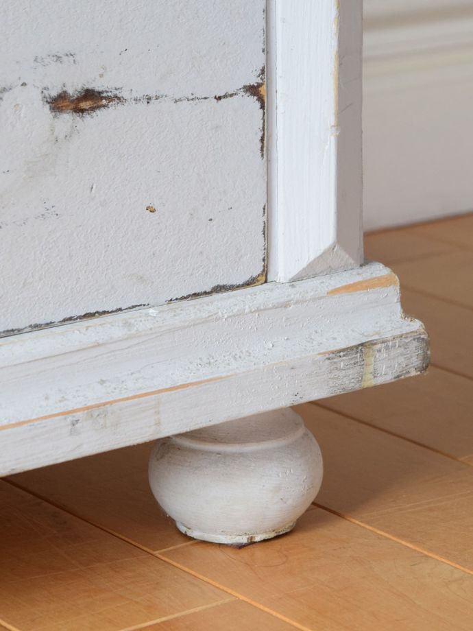 アンティーク家具の脚