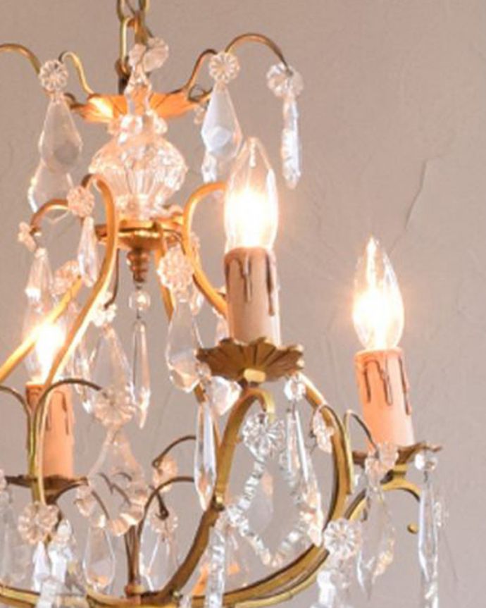 アンティークのシャンデリア