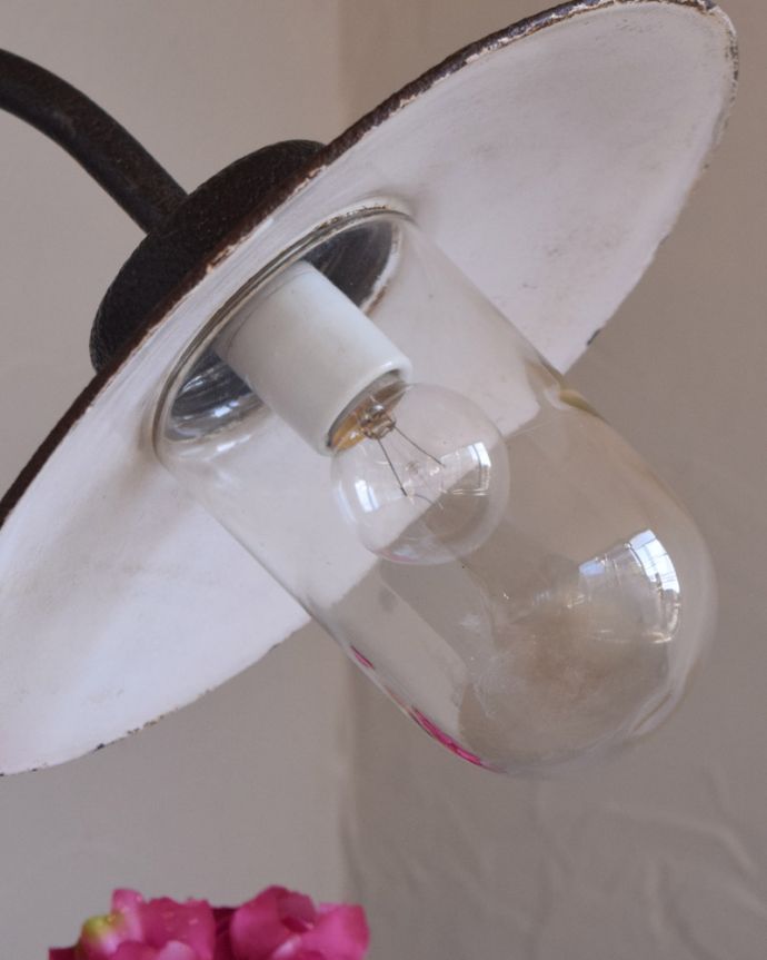 フランスのおしゃれな外灯