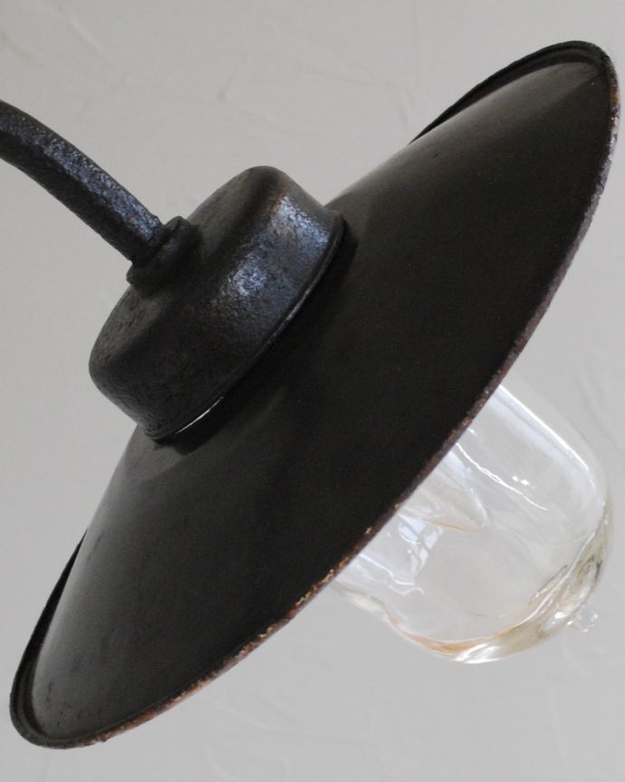 壁付けブラケット　照明・ライティング　アンティークウォールデッキランプ、ポーチライト(外灯）（E26球付）。。(x-868-z)