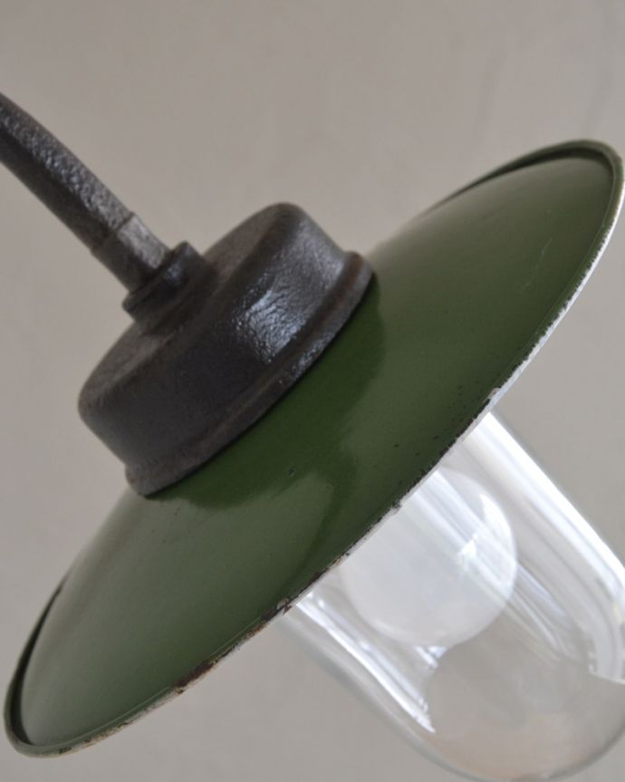 アンティークのシェード