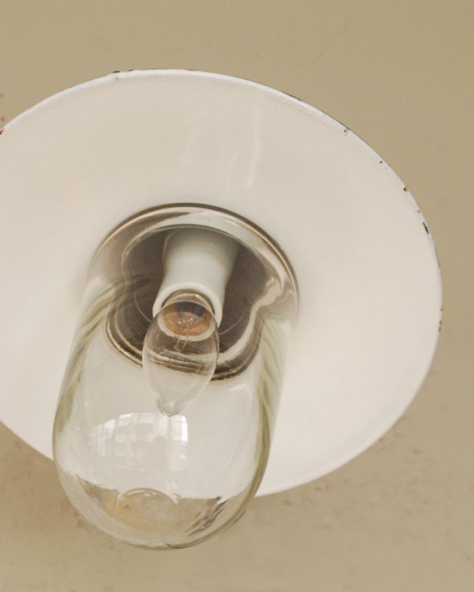 壁付けブラケット　照明・ライティング　アンティークのウォールデッキランプ、お洒落なポーチライト(外灯）（E26球付）。。(x-876-z)