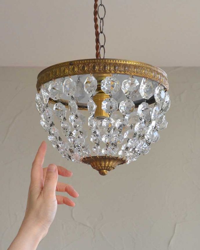 ペンダントライト　照明・ライティング　キラキラ輝く夜を届けてくれるフランスアンティークのプチシャンデリア(E17シャンデリア球付)。。(x-880-z)