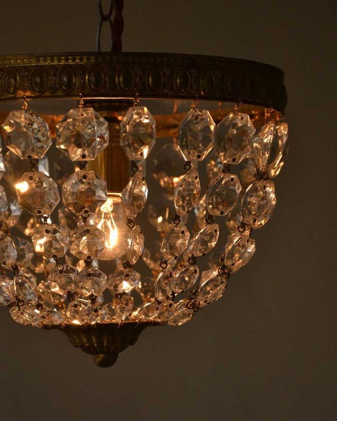 ペンダントライト　照明・ライティング　キラキラ輝く夜を届けてくれるフランスアンティークのプチシャンデリア(E17シャンデリア球付)。。(x-880-z)