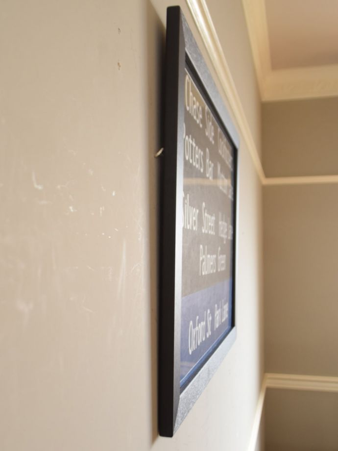 アートフレームの側面