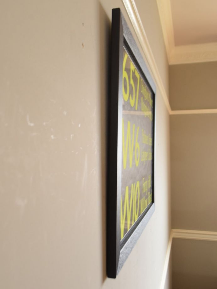 アートフレームの側面