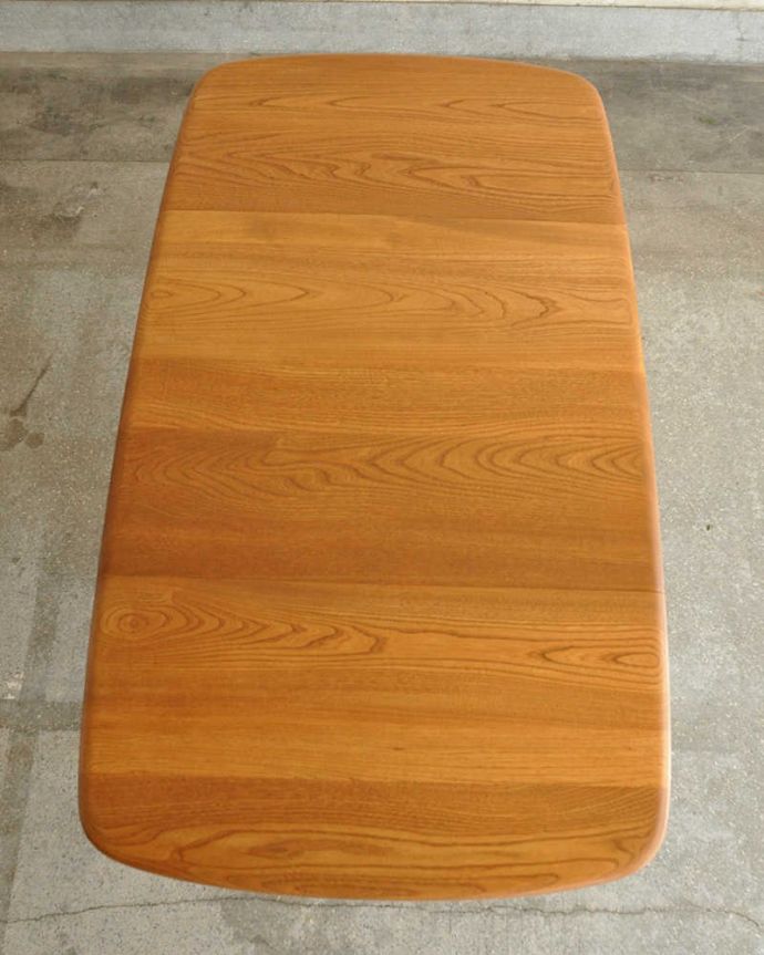 アーコールの家具　アンティーク家具　用途に合わせてサイズ展開可能、アーコール社のヴィンテージドロップリーフテーブル。やっぱり気になる天板の仕上げ方テーブルの主役はやっぱり天板。(x-960-f)