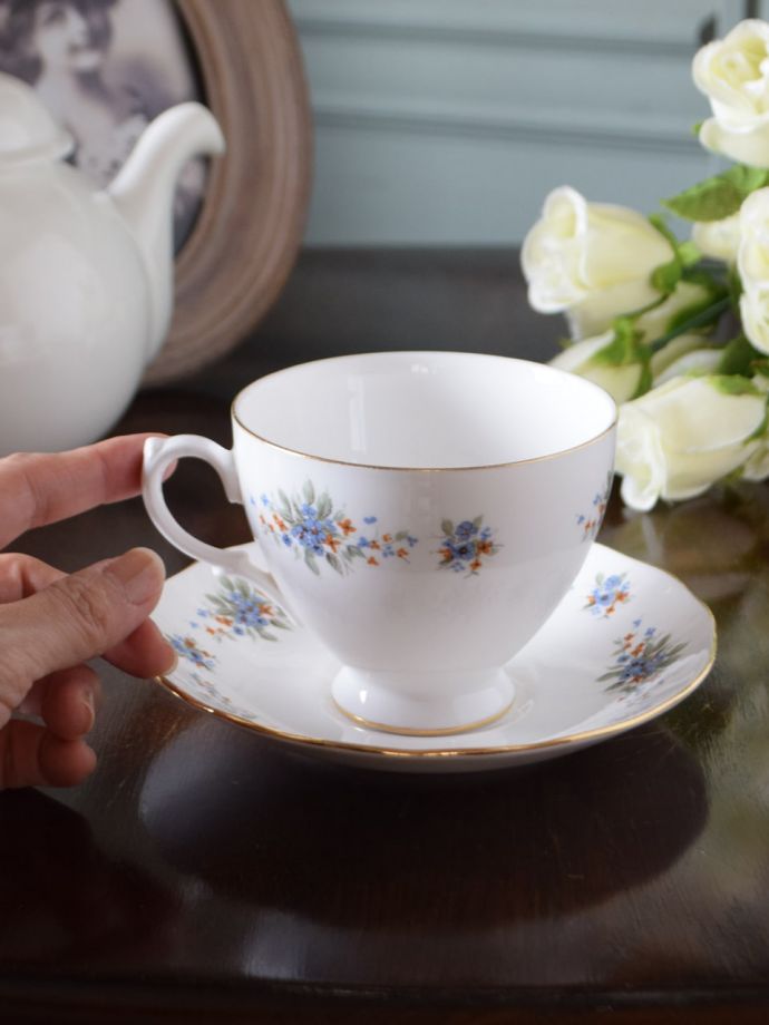 イギリスのカップ&ソーサー