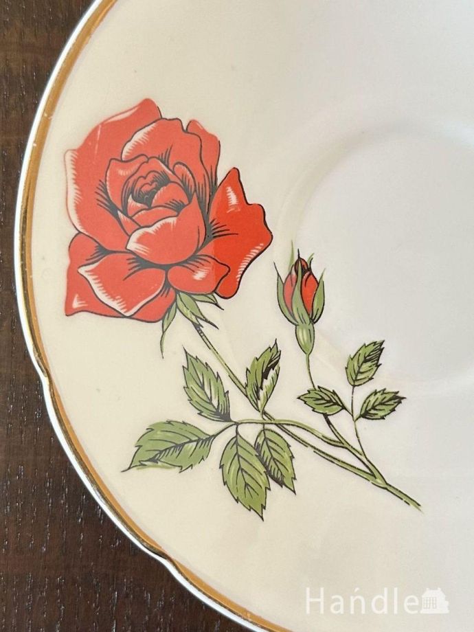 英国アンティークのおしゃれな食器