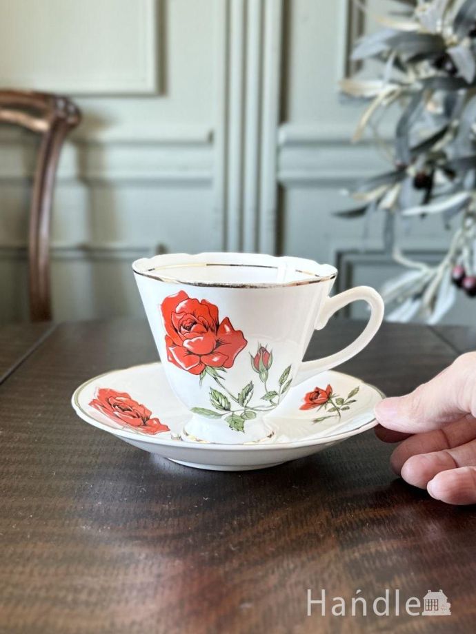 アンティークのカップ&ソーサー